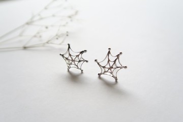 925純銀 蜘蛛網 耳環 一對