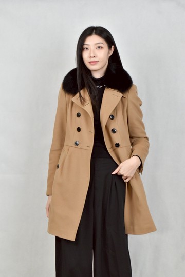 (S) burberry棕色排釦外套