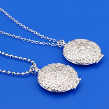 復古鏤空花紋吊墜放相片盒項鏈男女S925純銀情侶刻字定制照片項鏈