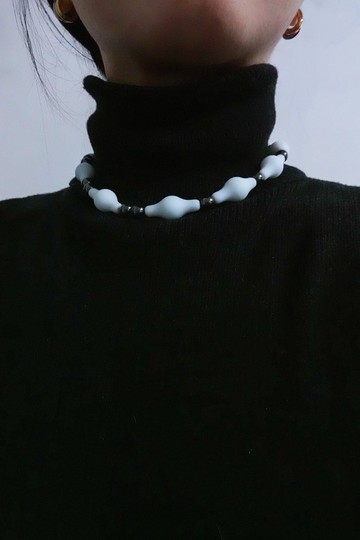 Opalescent Bloom－Domino Effect