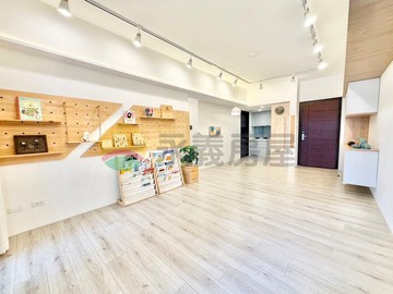 找我最便宜❗北屯機捷｜登陽溪上月｜精裝三房平車✨｜台中市北屯區南興路