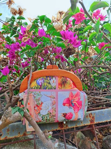 小天使雙倍祝福~木頭口金包