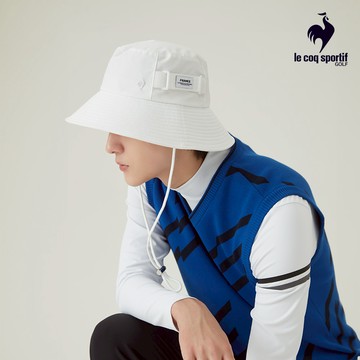 【LE COQ SPORTIF GOLF公雞高爾夫】男款白色FRANCE特色標百搭漁夫帽(掛繩可拆卸) QGT0K112