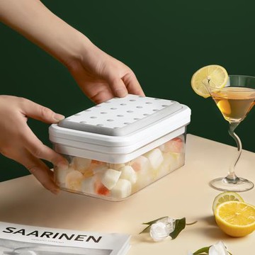 愚生懶人制冰盒網紅按壓冰塊模具神器家用創意冰箱硅膠冰格帶蓋