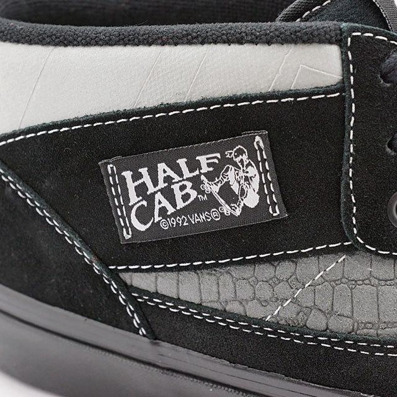 Vans Half Cab アナハイム　ブラック/グレー スニーカー 洒落モノの足元はだいたいVANS。今ハーフキャブが欲しい