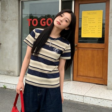 【夏季新款】美式復古撞色寬鬆條紋上衣 圓領 正肩短袖上衣 寬鬆休閒上衣 韓版 女生短袖 大尺碼上衣 小眾設計感