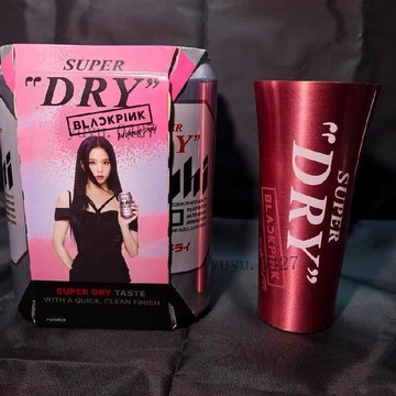 上新 朝日×Blackpink 聯名變色杯 Asahi粉色啤酒杯 新款溫感罐生啤變色杯 粉色字母冷變杯