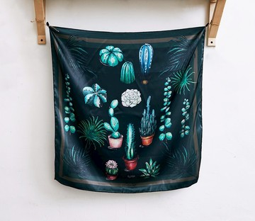 仙人掌多肉植物叢林中方巾