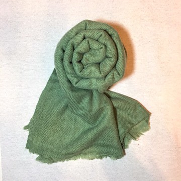 【圍事】手工喀什米爾羊毛圍巾（軍綠）- 體驗不可思議的輕薄暖