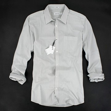 美國百分百【全新真品】Calvin Klein 夏款 輕薄 涼爽 男 長袖襯衫 絲織 淺灰色 條紋 M號 CK