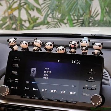 藝品汽車☝可愛小熊貓螢幕導航擺件創意中控臺高檔車載車內裝飾用品汽車擺件 SAkj