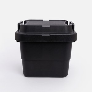 日本RISU【二代】TRUNK CARGO可堆疊耐重收納箱30L-黑色