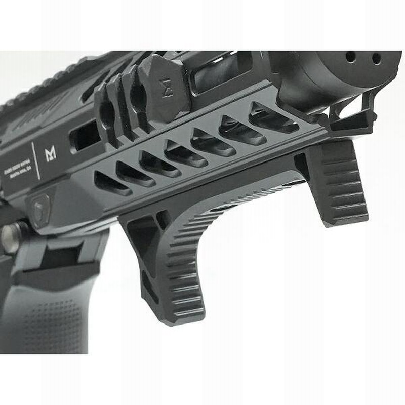 Strike Industries タイプLINK CURVED FOREGRIP カーブドフォア