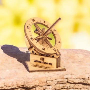 德國益智機關盒/日晷