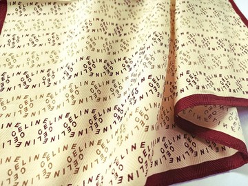 CELINE 人字紋織法圖案 Logo 印花絲巾 19 x 18.5 英吋