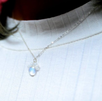 月亮石喵星人粉肉球 925 純銀 鎖骨項鍊 Cat paw shape moonstone 925 silver necklace
