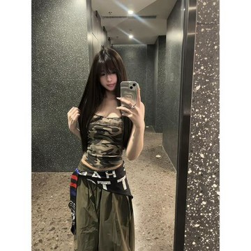 美式設計感迷彩燙鉆吊帶背心女夏季外穿修身顯瘦無袖短款辣妹上衣