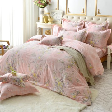 【Great Living格蕾寢飾】義大利La Belle 沁田漫語 特大天絲舖棉防蹣抗菌吸濕排汗 四季兩用被