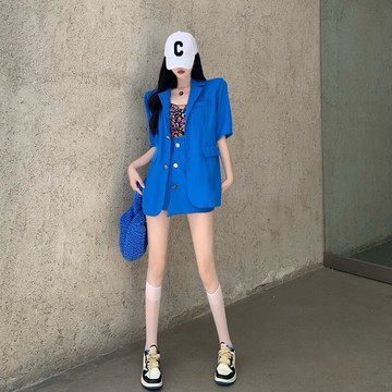 網紅炸街套裝女夏季短袖西裝外套+不規則半身裙+碎花小吊帶三件套