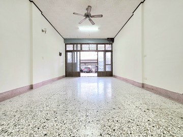 豐原市中心✨坪大地坪✨雙車美透天｜台中市豐原區大仁街