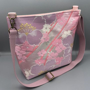 【背面素色】和服腰帶 手工 唐織 花朵 銀線 正絹 斜背包 肩背包