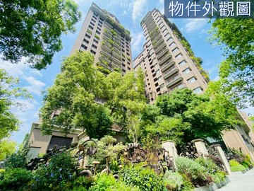 西區國美館｜龍寶品臻邸｜大四套房雙平車藏品釋出｜台中市西區五權西路一段