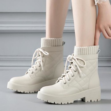 2023年秋冬新款真皮米白色馬丁靴女sza加絨厚底粗跟百搭防滑短靴