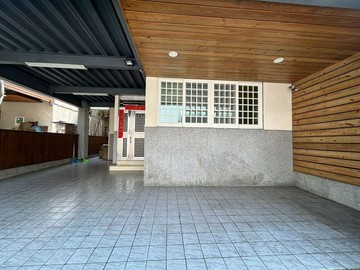 大里優質大地坪透天｜前院雙車位三大套房＋孝親房｜台中市大里區新平街
