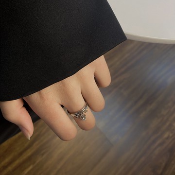 日韓創意款手飾嘻哈冷淡風鑲鉆皇冠戒指小眾設計時尚百搭指環配飾