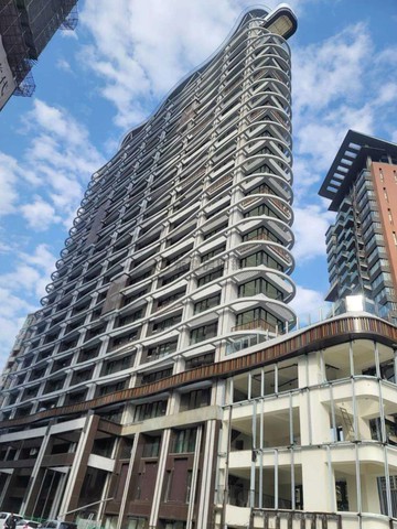 ⛵️天際W ONE雙套房+車位-超高樓備300萬｜台中市西屯區臺灣大道三段