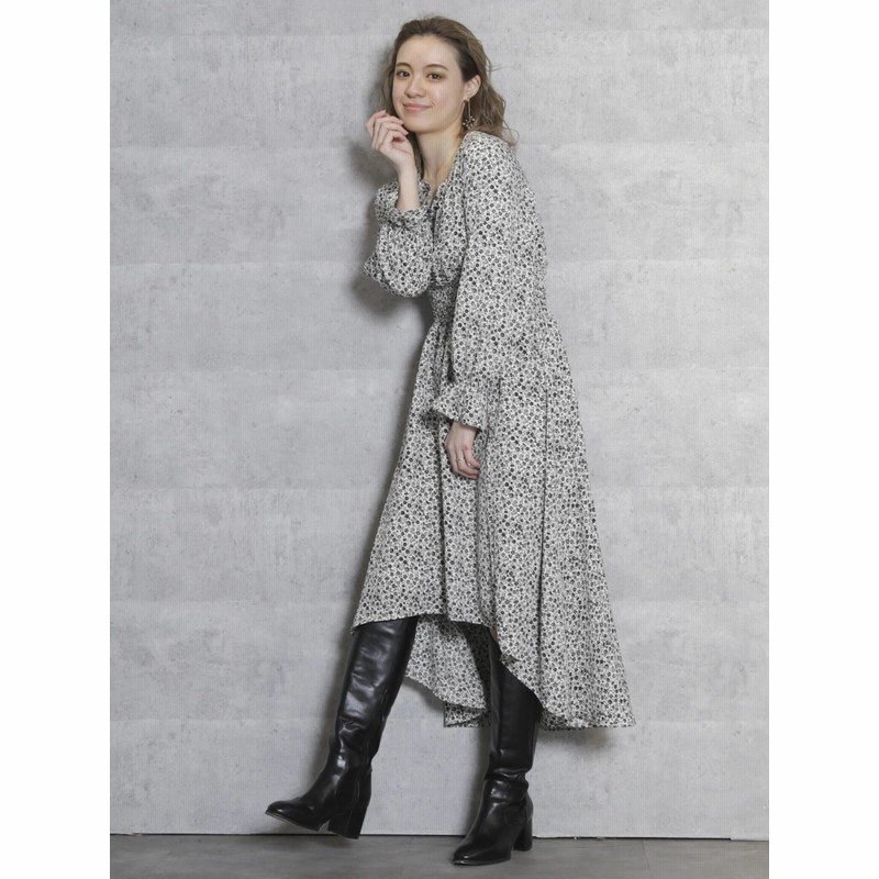 公式 Dazzlin ダズリン ファンシーフラワーフレアワンピース 通販 Lineポイント最大get Lineショッピング