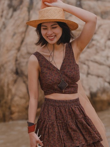 躍動 亞麻印花交叉系帶背心 休閒瑜伽上衣