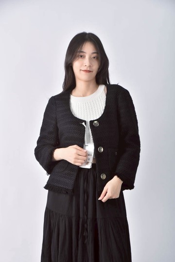 (M) max co抽鬚黑色外套