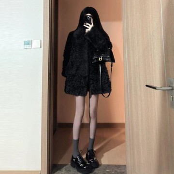 (免運)今年流行皮毛一體黑色毛毛外套女春季2025新款小個子時尚皮草大衣