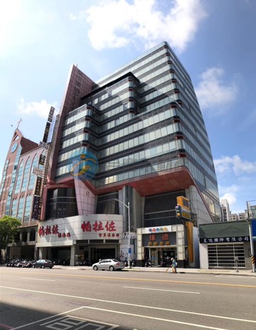 近美麗島捷運站大室內空間商辦大樓｜高雄市新興區七賢一路