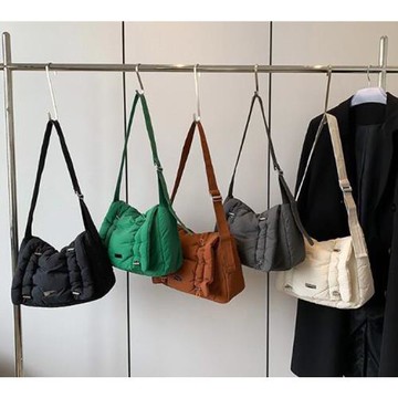 Sp house ins雲朵褶皺側肩手提女用翻蓋抽繩包(5色可選)