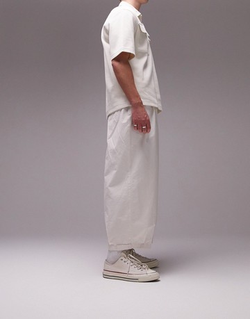 Topman parachute cropped trousers with tab detail in ecru-Neutral