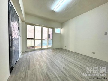 竹光學區全新整理邊間美三房車位｜新竹市北區竹文街