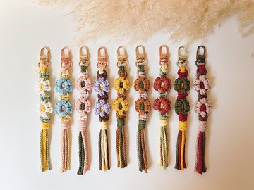 macrame 手作編織 小花朵朵開 吊飾 鑰匙圈