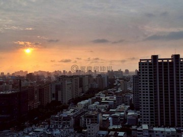 【專任】百慶林森苑稀有次頂景觀3房雙平車｜台南市北區林森路三段