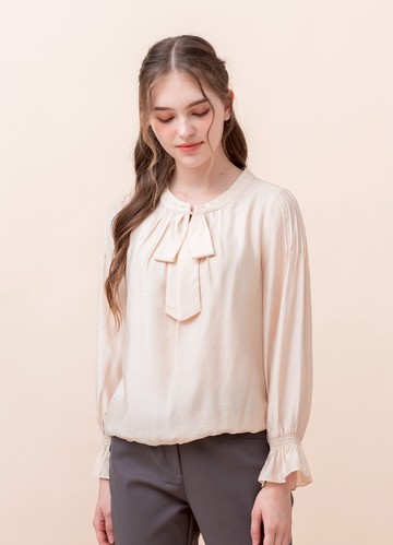 悠柔光雅蝴蝶結飾亮澤雪紡上衣