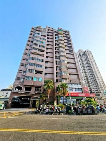 買屋必看巨蛋商圈次高樓層三房付車位｜高雄市左營區立信路