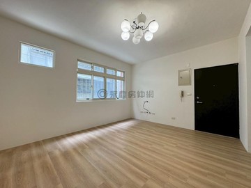 淡水捷運站一層一戶靜巷全新屋況低總價3房｜新北市淡水區水源街一段