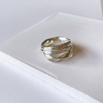 overlap ring 蜂蠟珠寶
