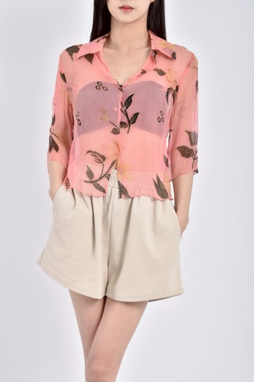 加購優惠(S) 滿版花卉印花透膚粉色襯衫上衣