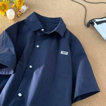 白色襯衫短袖男夏季日系復古美式潮牌貼標寬鬆大碼休閒五分袖襯衣