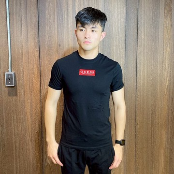 美國百分百【全新真品】Guess T恤 T-shirt 短袖 短T 上衣 logo 男款 素面 黑色 BM36