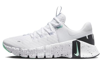 WMNS FREE METCON 5 WHITE EMERALD RISE