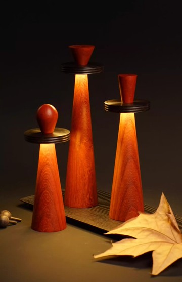 ZUOY 佐佑木燈 檀木無線燈 紅顏系列