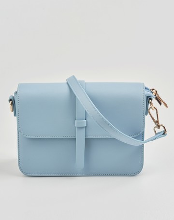 皮革翻蓋磁扣小方包(三色)